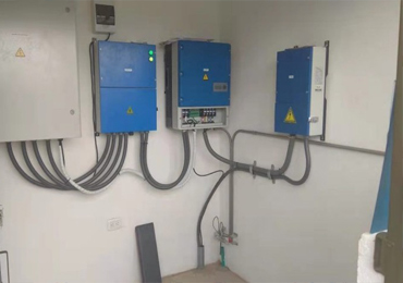 Sistema de bombeo solar de 22 kW en Columbia