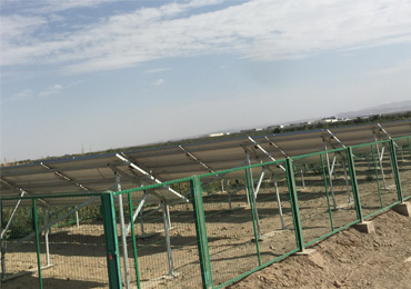 Sistema de suministro de agua dulce en los puestos de control del Cuerpo de Xinjiang