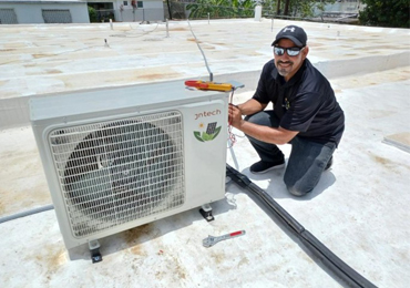 Sistema de aire acondicionado solar de 24000 BTU en Puerto Rico