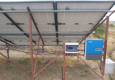 Sistema de bombeo solar de 11 kW en Zimbabue