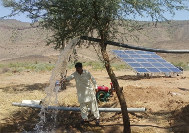 Sistema de bombeo solar de 4 kW en Pakistán