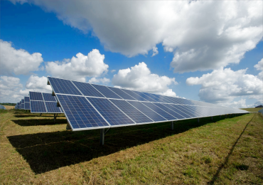 ¡Un aumento interanual del 72%! El Ministerio de Industria y Tecnología de la Información publicó el estado de la operación de la industria nacional de fabricación fotovoltaica de marzo a abril.