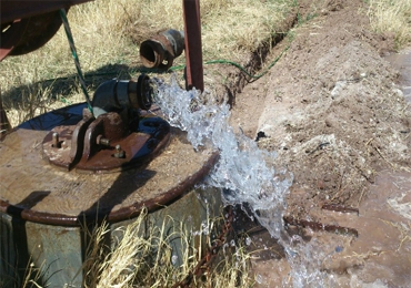 Sistema de bombeo solar de 2,2 kW en Sudáfrica