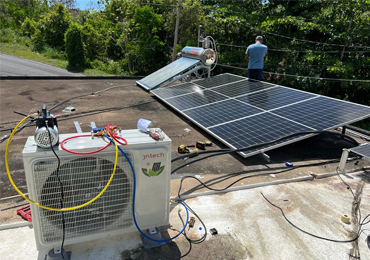 Sistema de aire acondicionado solar híbrido de 24000 BTU con energía solar y aire acondicionado en Puerto Rico
